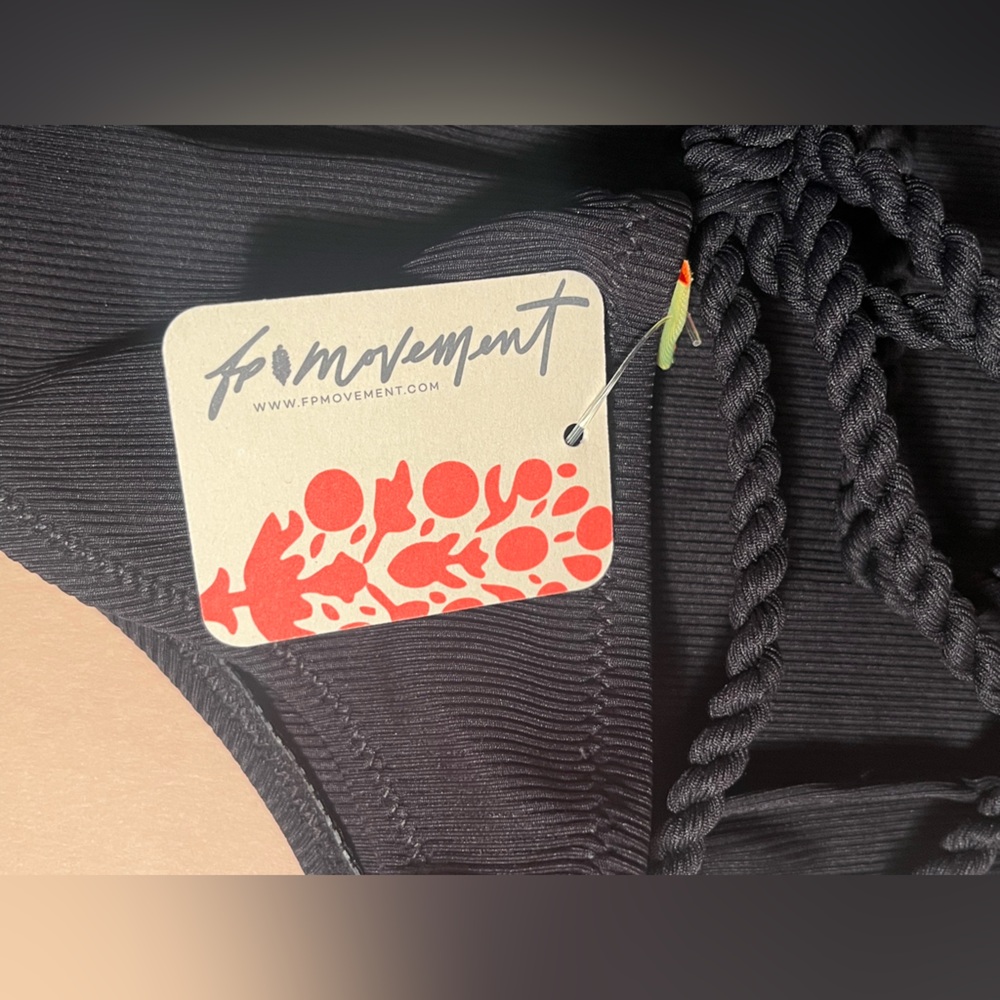 Free People movement NWT black one - piece swimsuit - Picture 3 of 6